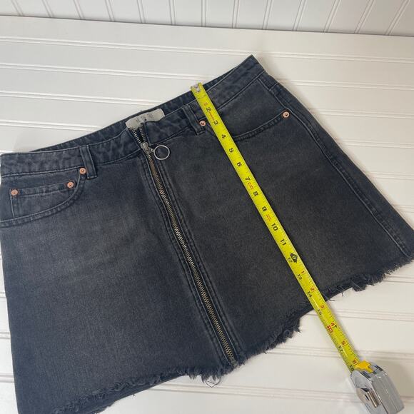 Free People White Tassel Embroidered Boho Top & Black Front Zip Denim Skirt 8 - Picture 10 of 10